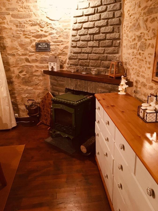 Maison Blanche De Hudson Cussac  Extérieur photo