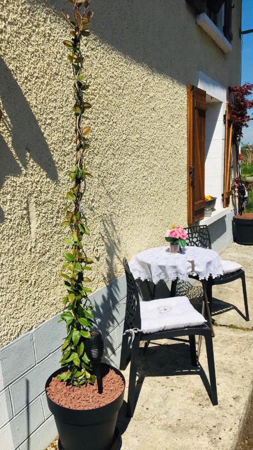 Maison Blanche De Hudson Cussac  Extérieur photo